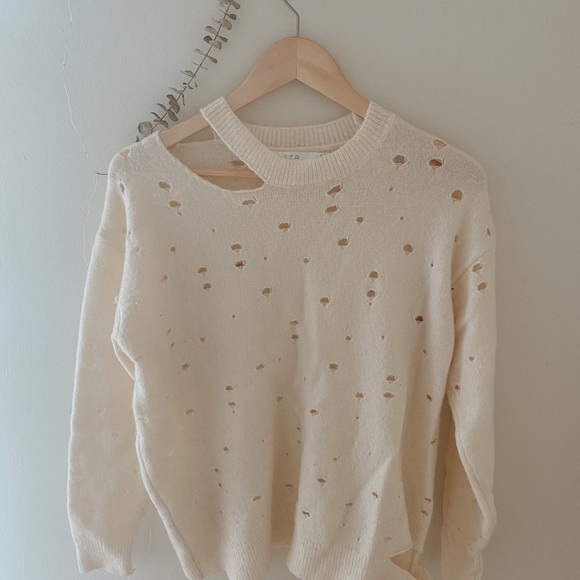 ASTR the Label Distressed Sweater - Picture 6 of 12